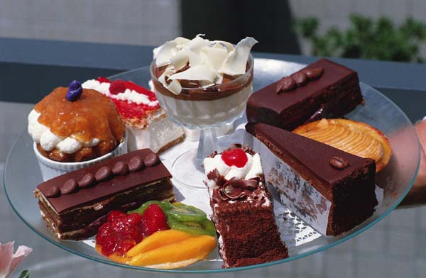 【周口烹饪学校】陕西华山烹饪学院西式点心班