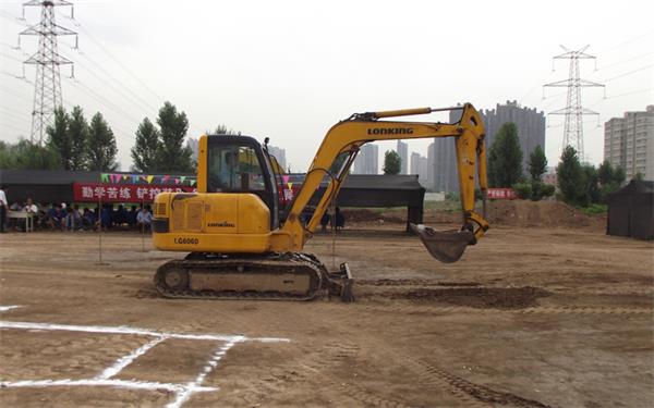 西安挖掘机培训学校