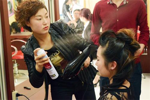 西安学美发专业哪里去？