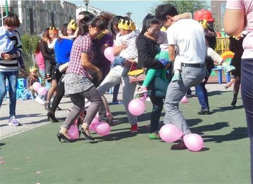 西安幼师学校:如何通过幼儿园体验游戏来激活家长会?