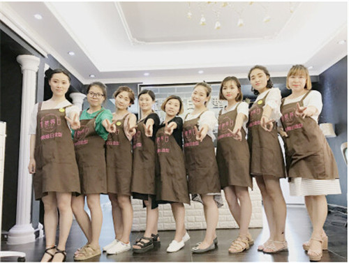 如何选择化妆学校?西安化妆学校教您