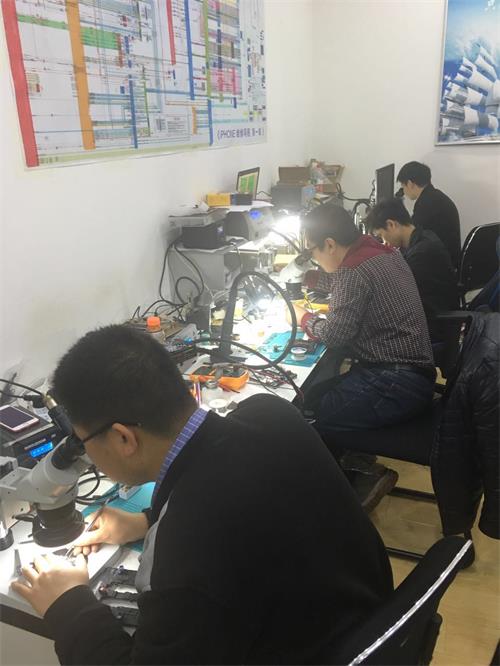 【西安手机学校】西安中天数码手机维修培训学校智能手机屏幕修复班