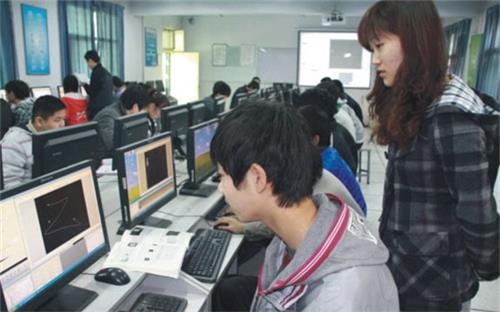 【郑州计算机学校】郑州市金融学校计算机应用专业