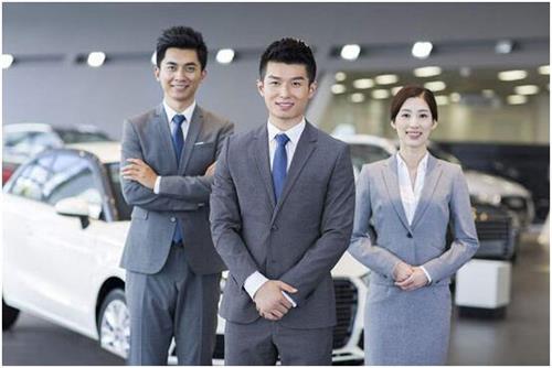 郑州工业贸易学校汽车整车与配件营销专业