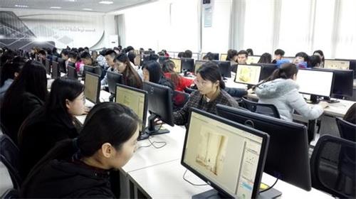 郑州工业贸易学校电子商务专业