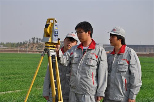 【济南工程测量学校】山东冶金技师学院省级示范专业--工程测量