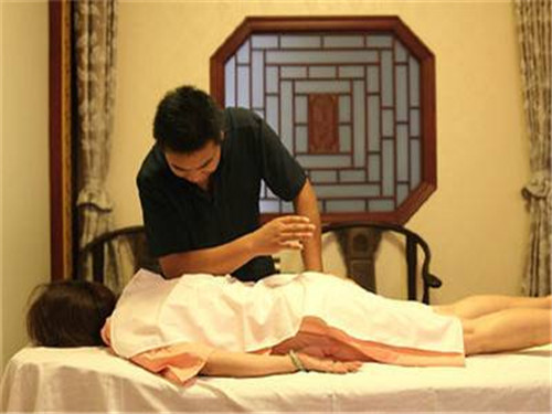 30岁，想学习中医按摩可以去西安哪个培训学校