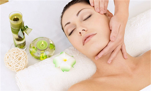 西安美容学校告诉你美容行业有哪些优势