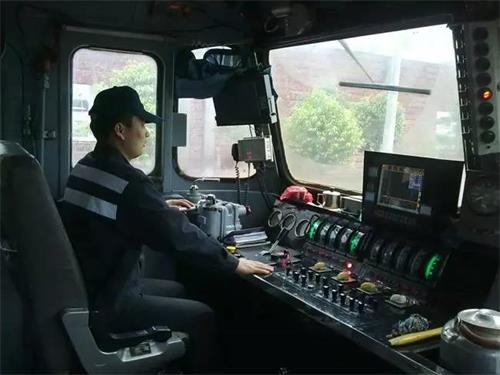 【太原铁路学校】太原铁路机械学校电力机车运用与检修专业