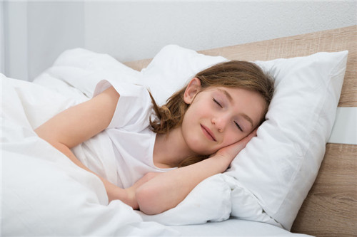 西安护理学校：睡前这七件事千万别做