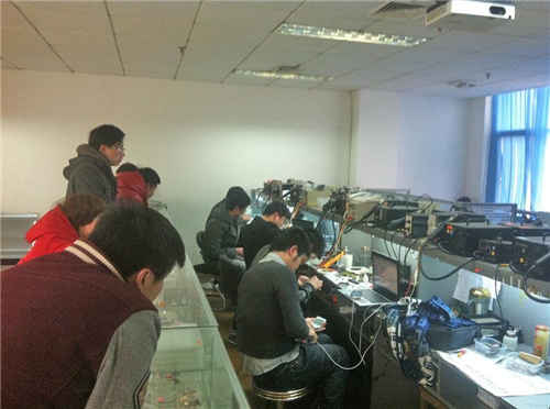 西安有手机维修学校吗? 西安有手机维修学校吗?