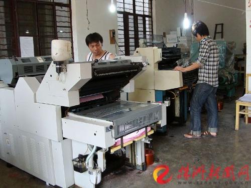 学印刷是在学校学好还是当学徒好