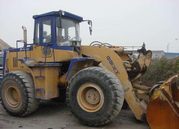 新手买二手装载机要注意什么？兰州装载机培训