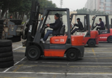 西安哪有叉车培训学校