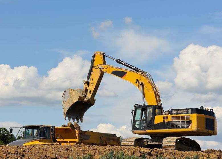 成都哪所挖掘机培训学校好