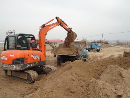 成都挖掘机培训学校哪里有周末班