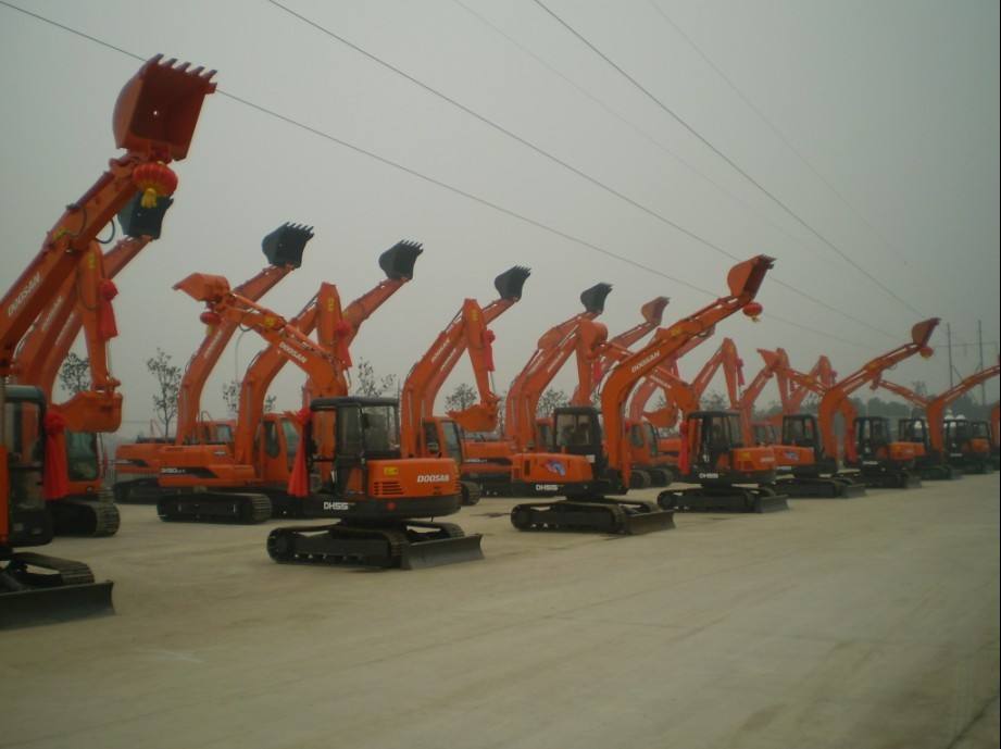 陕西哪里的挖掘机培训学校好?