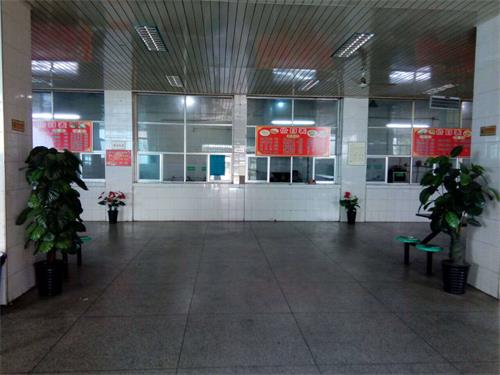 西安综合职业中等中专专业学校宿舍食堂