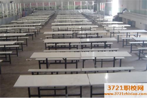 山西大众高级技工学校宿舍食堂怎么样 