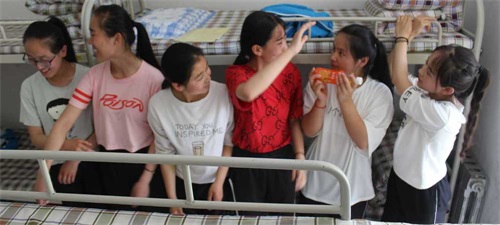 宁夏光彩中等职业学校宿舍环境
