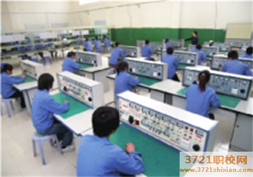 陕西航天技师学院网站网址是哪个