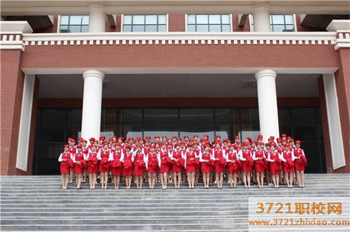 甘肃新科轨道高铁技工学校网站网址