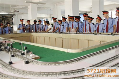 【兰州高铁学校】甘肃新科轨道高铁技工学校地址在哪里