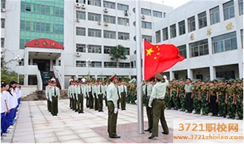 济南电子机械工程学校学费及收费标准