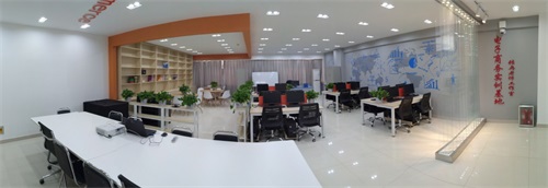 济南信息工程学校网站网址多少