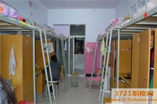 河南卫生干部学院宿舍情况