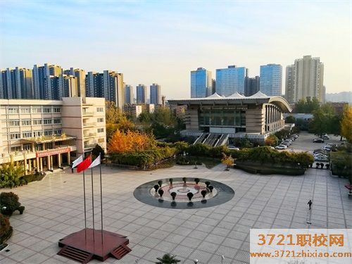 郑州市商贸管理学校学费及收费标准