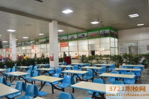 河南省工业设计学校食堂情况