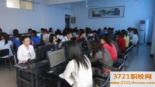 郑州轻工业学校学费及收费标准