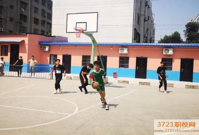 【渭南技校】渭南商贸技工学校网站网址