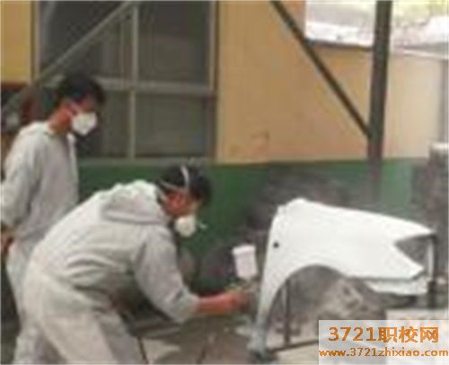 【西安技校】陕西省机电技工学校招生电话和联系方式