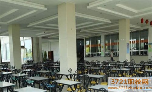 富平城乡建设高级职业中学食堂情况