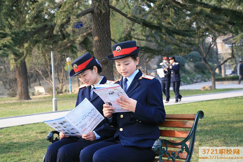 【西安中专学校】陕西振华职业中等学校的招生电话和联系方式