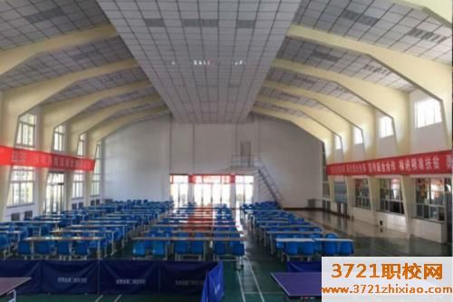 陕西省第二商贸学校食堂情况