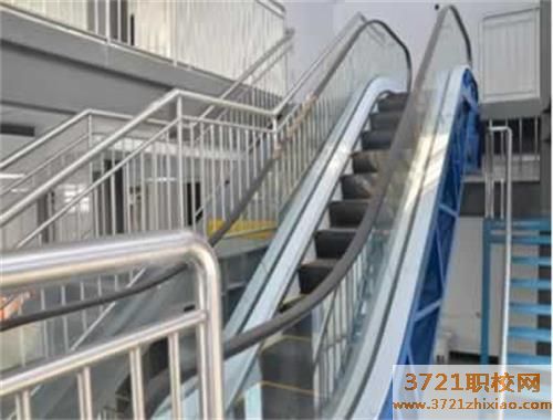 【青岛电梯学校】青岛市石化高级技工学校电气运行与控制专业简介（电梯方向）