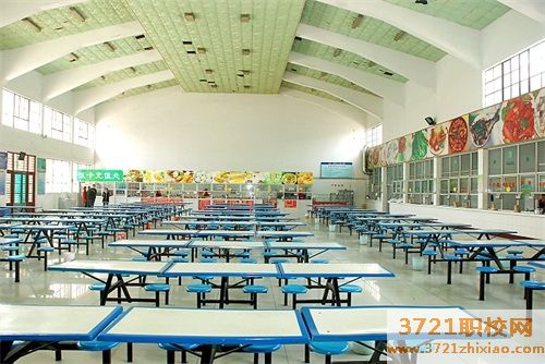宝鸡技师学院食堂情况