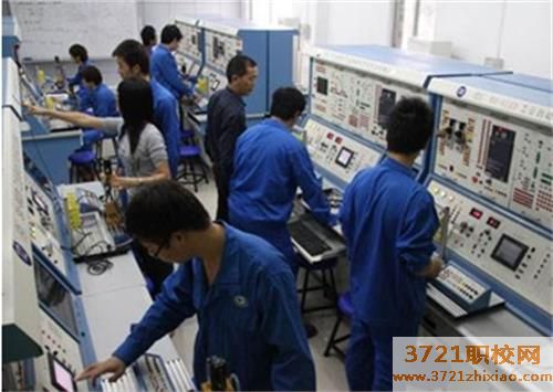 【石家庄机电技术学校】石家庄铁路职业技工学校机电技术应用专业/机电设备安装与维修专业