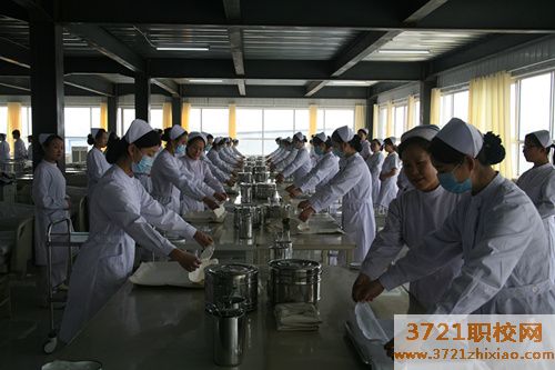 【石家庄护理学校】石家庄天使护士学校护理专业