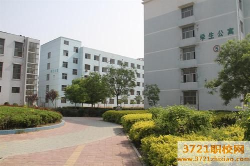 【青岛技师学院】平度市技师学院的招生电话和联系方式是多少