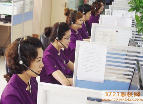 【石家庄航空学校】河北省冀广铁路学校航空服务专业