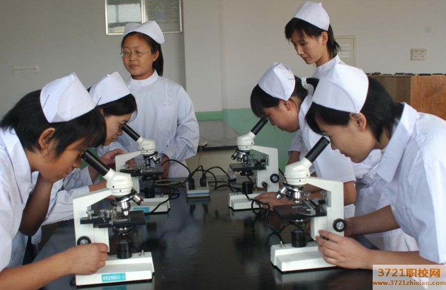 青岛第二卫生学校都有什么专业