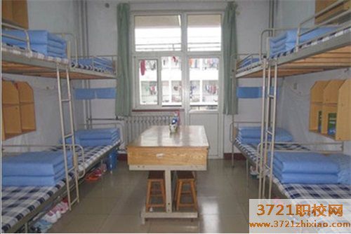 河北省新华冶金技工学校的宿舍条件