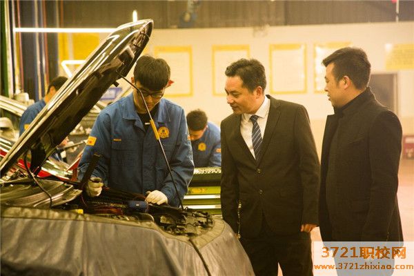 西安哪个汽修学校最好？西安最好的汽车修理学校是哪个？