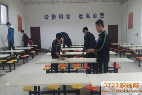 石家庄交通运输学校食堂情况