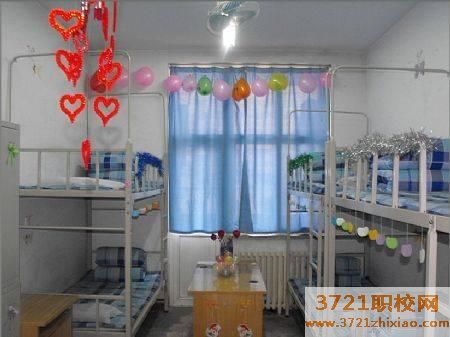 【石家庄技校】石家庄铁路职业技工学校的宿舍条件和食堂情况