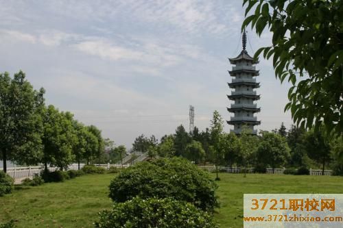 晋南综合职业技术学校学费及收费标准